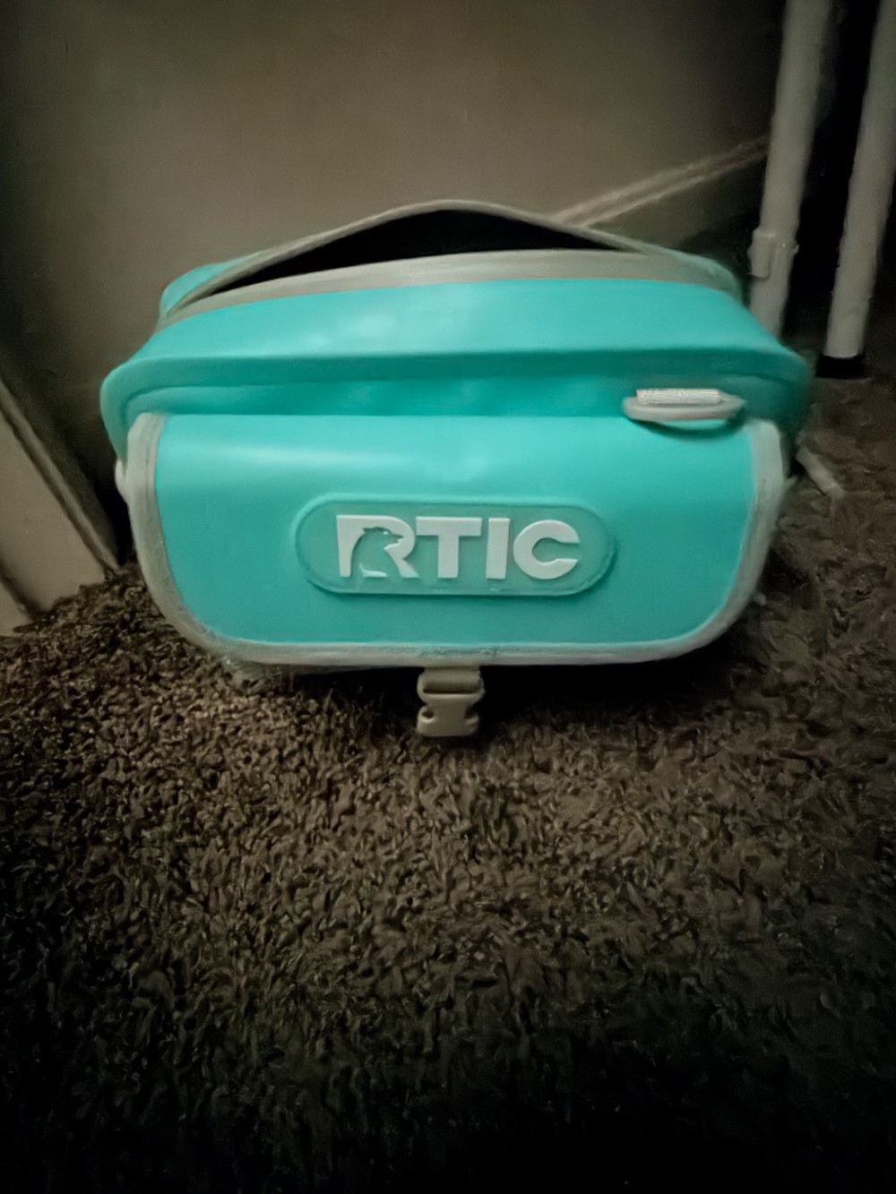 Rtic Sidepack Small Waterproof bag - Picture 4 of 8